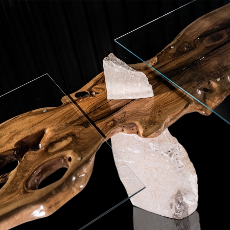 Design in legno di Ulivo secolare combinato con materiali contemporanei - MAZARA